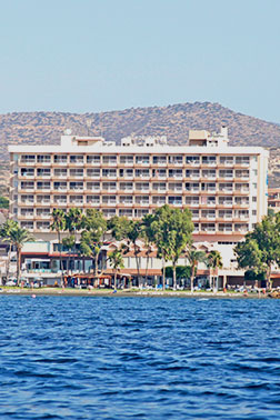 poseidonia beach hotel